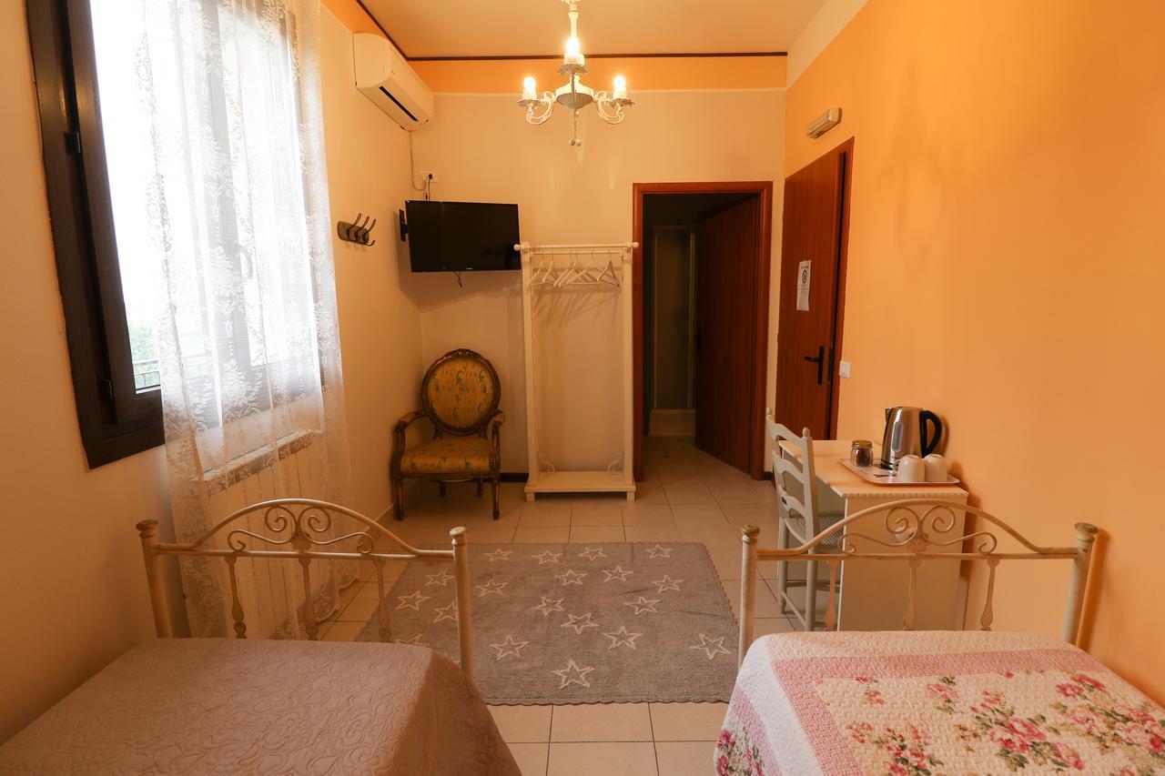 Del Musso Con Ristorante Estalagem Adria